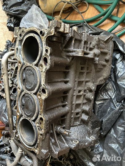 Двигатель на toyota corolla 120 на запчасти