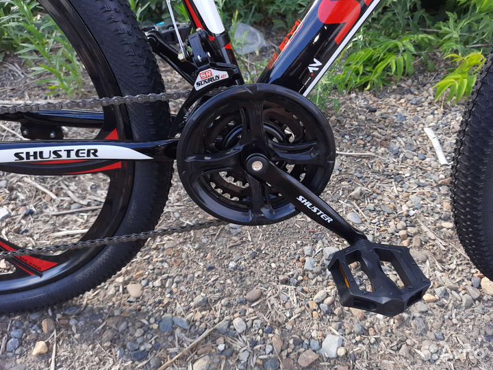 Велосипед новый на литых дисках 26 дюймов