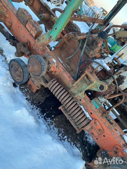 Разбор (запчасти ) Т-150Г гусенечный