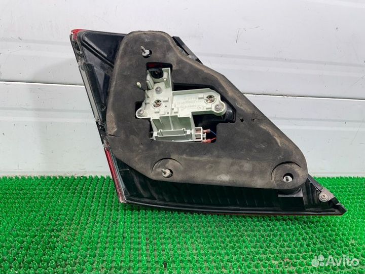 Фонарь задний правый Mercedes-Benz S-Class W221