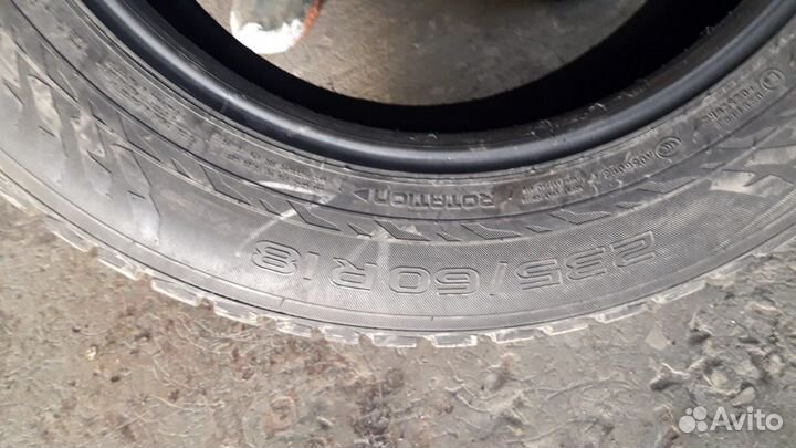 Nokian Tyres Hakkapeliitta 9 SUV 235/60 R18