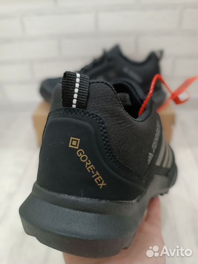 Мужские кроссовки Adidas terrex gore-TEX