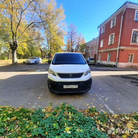 С личным авто