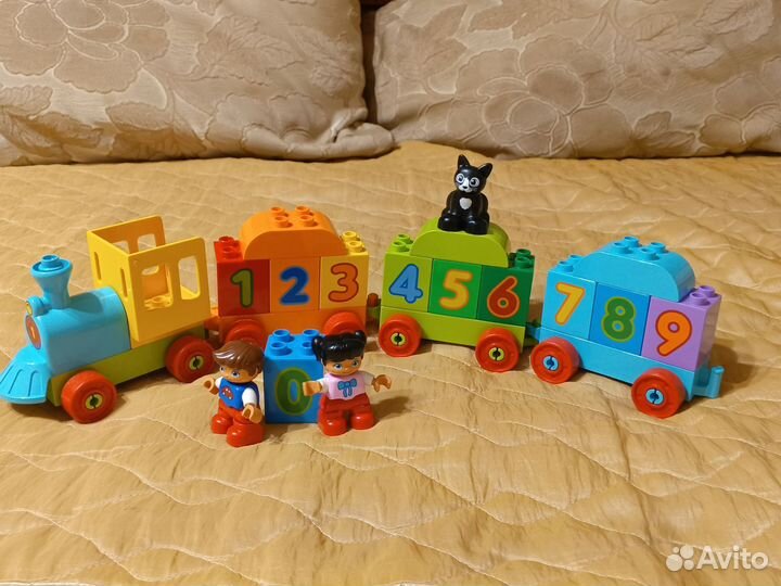 Lego duplo поезд