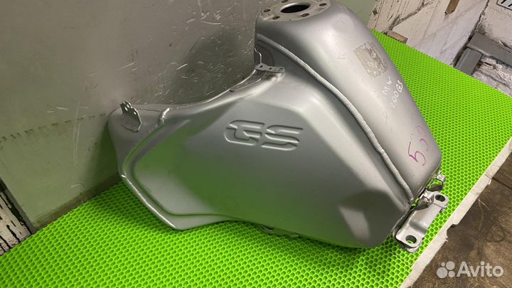 Топливный бак загрунтованный BMW