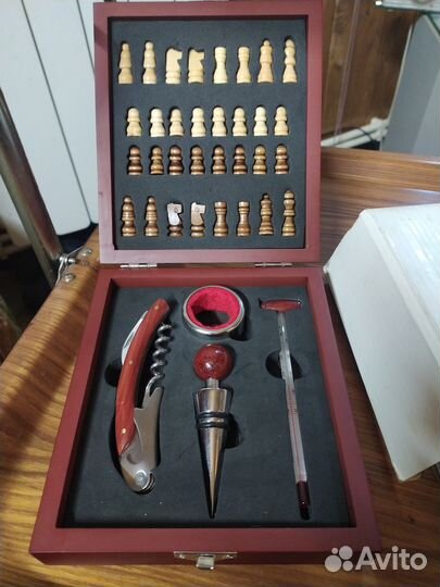 Подарочный набор для вина шахматы