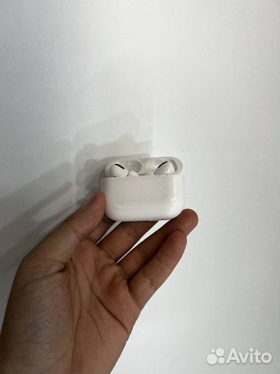 AirPods Pro 1 го поколения оригинал