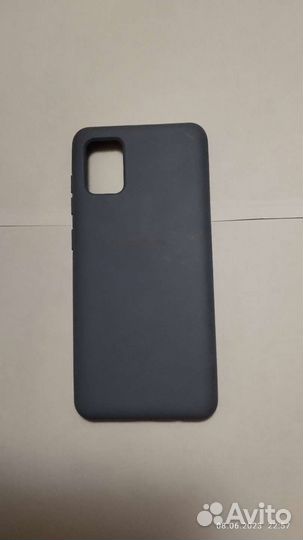 Чехлы на телефон