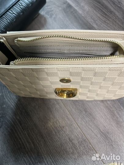 Сумки женские