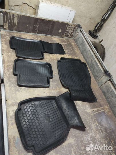Ковры в салон автомобиля