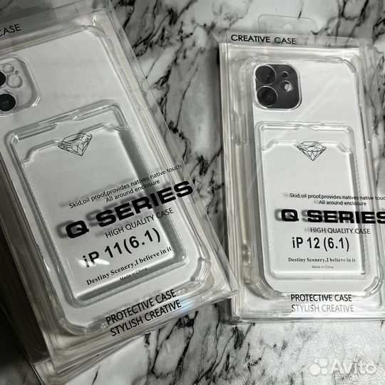 Чехол для iPhone с карманом для карт