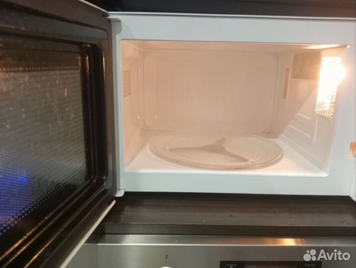 Микроволновая печь lg