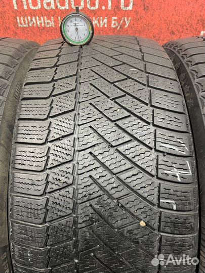 Continental ContiVikingContact 6 235/40 R19