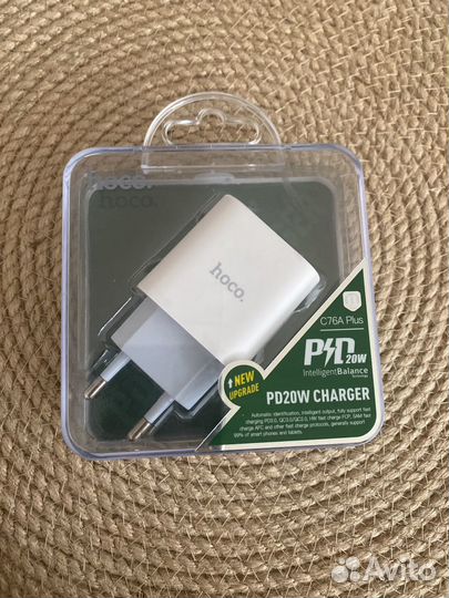 Зарядное устройство для iPhone Type C 20W