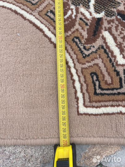 Ковер полушерстяной