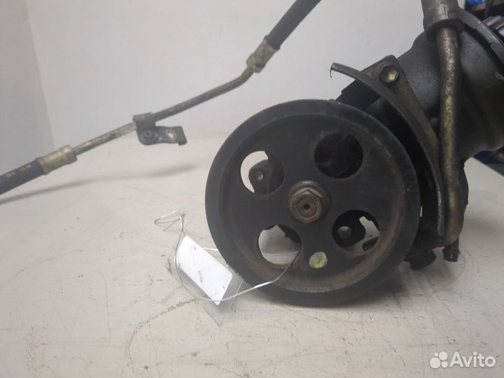 Гур Toyota Previa (Estima), 2002