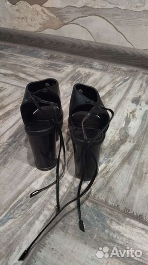 Босоножки женские 33 размер