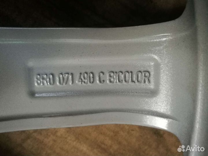 Диск R 20 Audi Q5