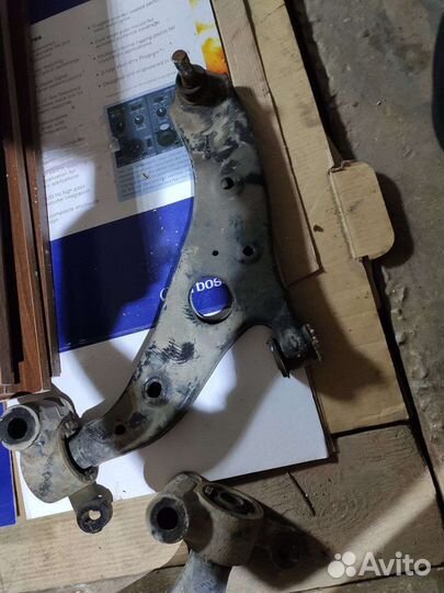 Рычаги нижние Mazda cx-5