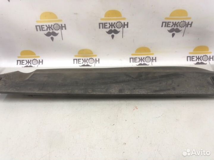 Дефлектор радиатора Ford Fusion хэтчбек 1.4 2006