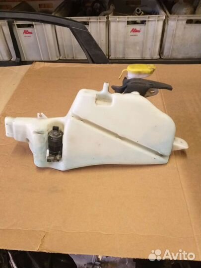 Бачок омывателя рено сценик 1