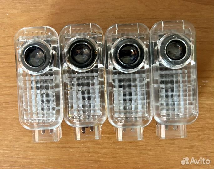 Плафоны в двери skoda