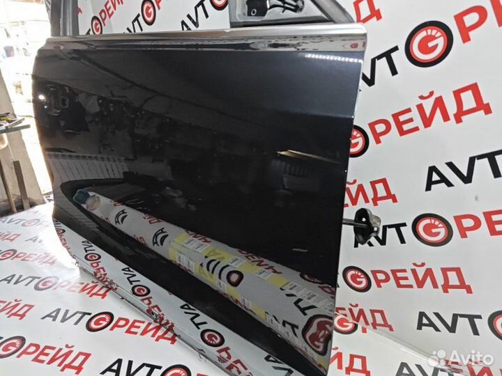 Дверь боковая передняя правая Audi Q5 8R cdnc