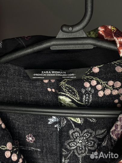 Платье женское, черное, с цветочками, zara