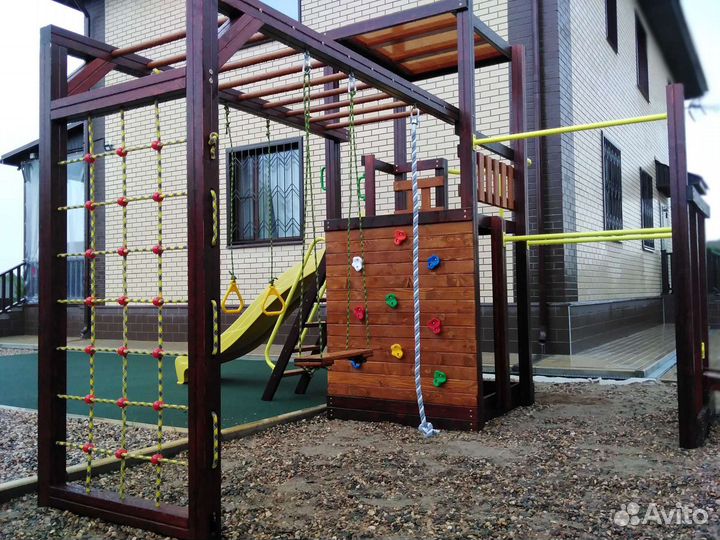 Детский спортивный комплекс уличный
