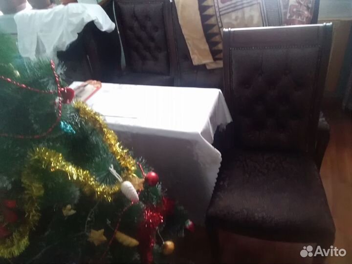 Стулья