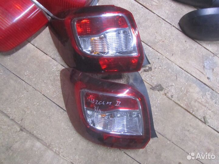 Фонарь задний левый правый Рено логан, logan