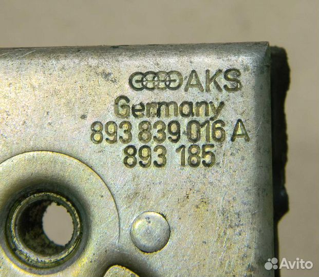 Замок двери задней правой Audi 80 B3