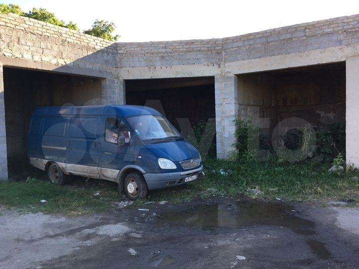 Гараж, > 30 м²