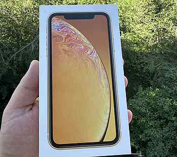 iPhone Xr, 64 ГБ