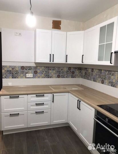 Кухонный гарнитур с фрезеровкой