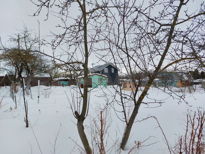 Дача 12 м² на участке 6 сот.