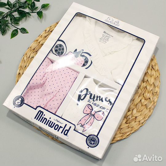 Комплект одежды для новорожденного