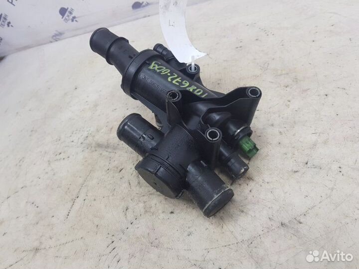 Корпус термостата Ford Kuga