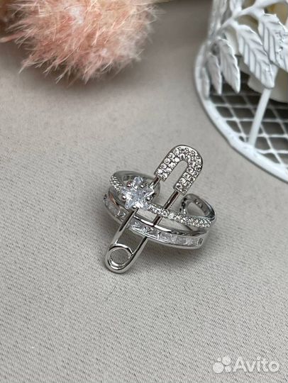 Кольцо бижутерия