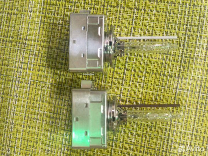 Лампа автомобильная ксеноновая