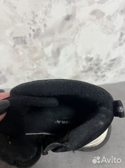 Демисезонные ботинки б/у для девочки 34р-р