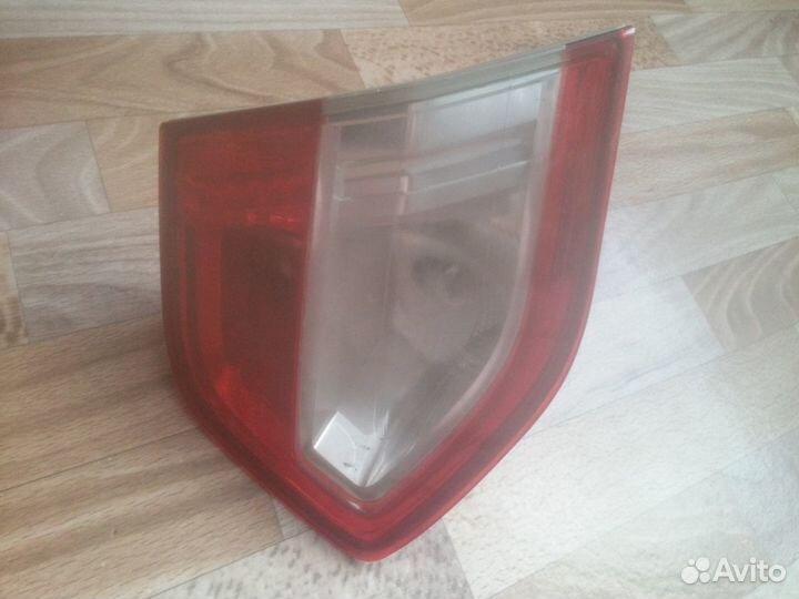 Фонарь задний Рено Флюенс