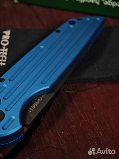 Складной нож Pro-Tech TR-3 swat Blue, 154CM
