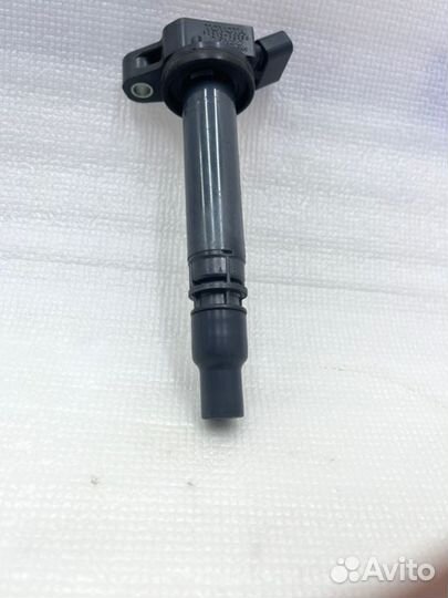 Катушка зажигания Toyota Camry V70 2arfe 2500CC