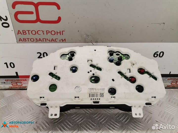 Щиток приборов (приборная панель) Subaru Impreza