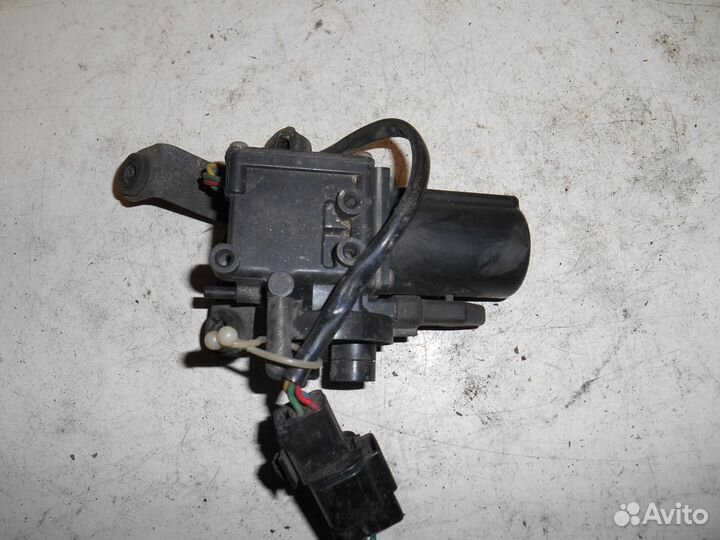 Моторчик круиз-контроля Mitsubishi Galant E5