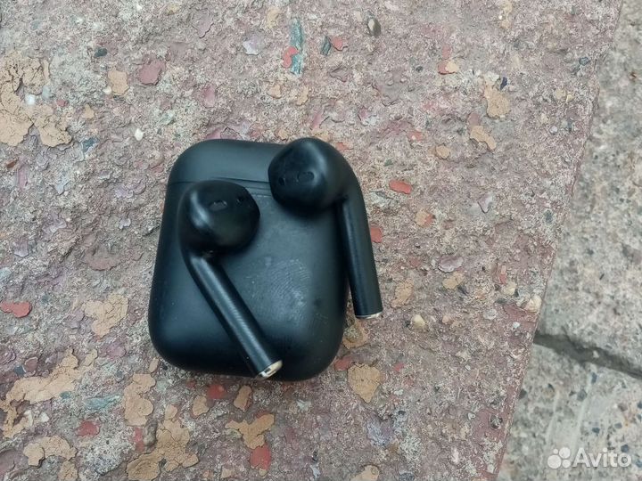 Беспроводные наушники