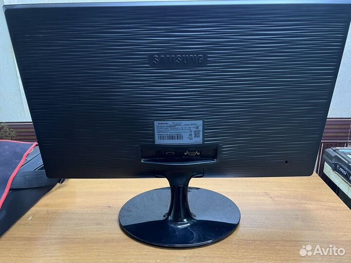 Монитор Samsung 24