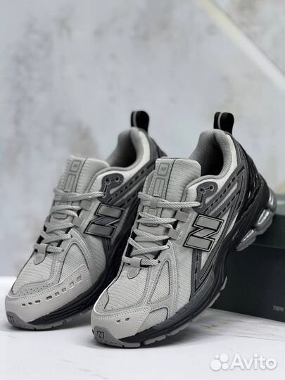 Кроссовки New Balance 1906