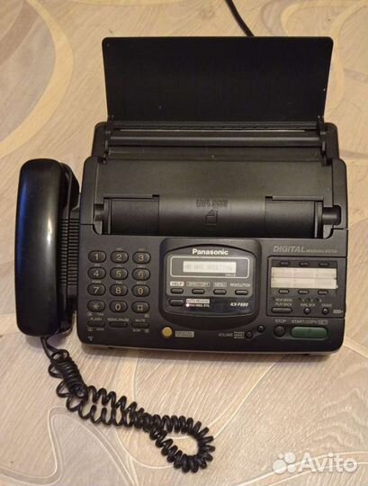 Телефон факс Panasonic KX-F680